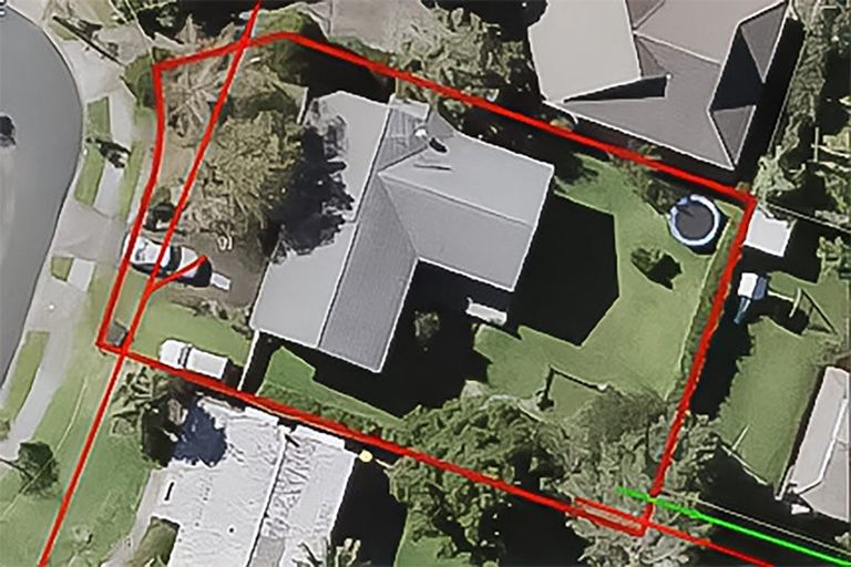 Photo of property in 11 Baringa Place, Botany Downs, Auckland, 2010