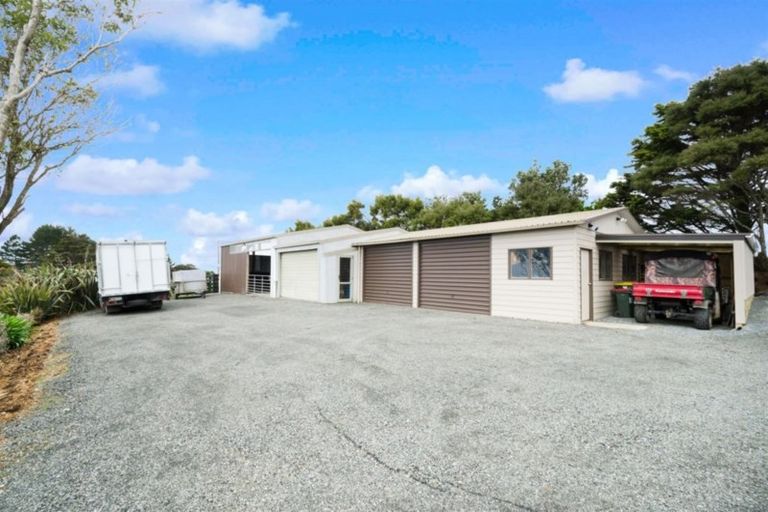 Photo of property in 55 Alf Access Road, Helensville, 0875
