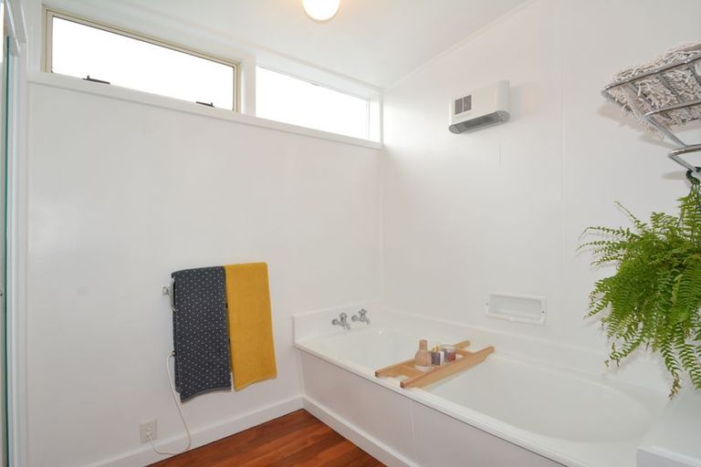 Photo of property in 203 Larnach Road, Waverley, Dunedin, 9013