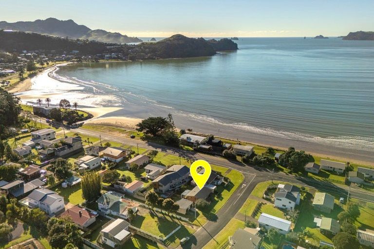 Photo of property in 3 Kawakawa Road, Whitianga, 3510