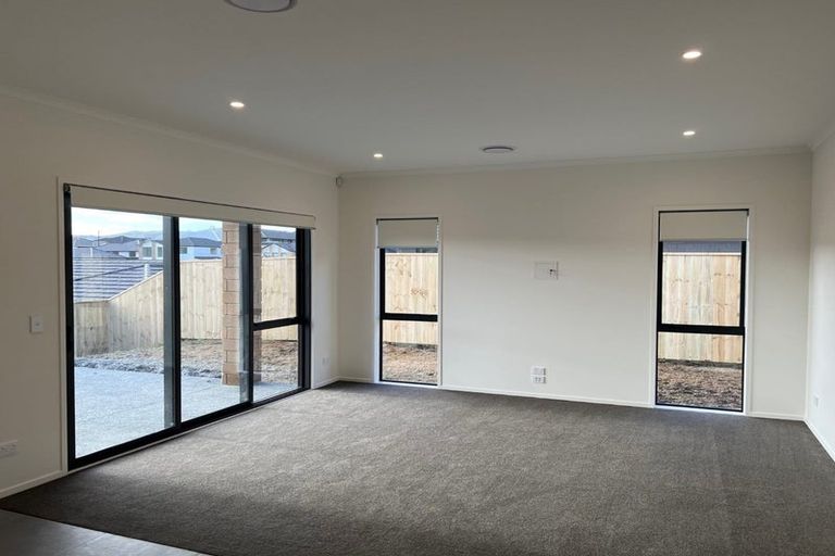 Photo of property in 31a Leathem Crescent, Pokeno, 2402