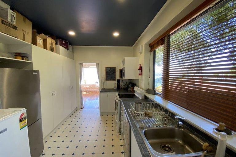 Photo of property in 12 Khyber Road, Seatoun, Wellington, 6022