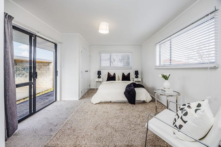 Photo of property in 80 Cottingham Crescent, Mangere East, Auckland, 2024