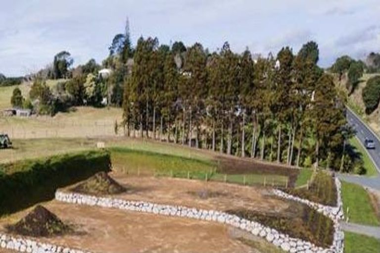 Photo of property in 133 Smart Road, Glen Avon, New Plymouth, 4372