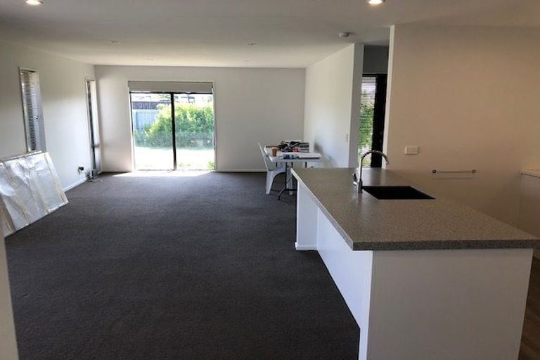 Photo of property in 3 Oakdene Place, Halswell, Christchurch, 8025