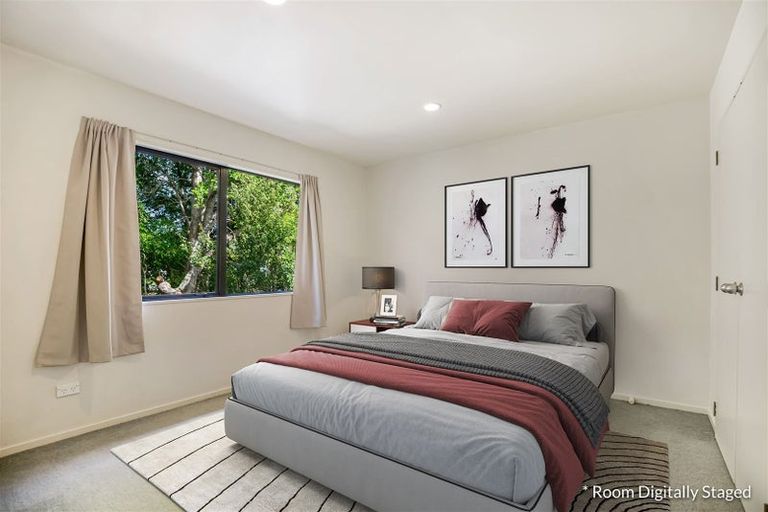 Photo of property in 135e Triangle Road, Massey, Auckland, 0614
