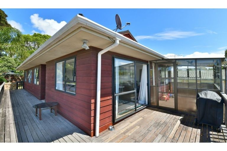 Photo of property in 360a Whangaparaoa Road, Stanmore Bay, Whangaparaoa, 0932