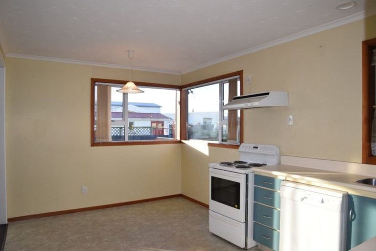 Photo of property in 17 Regent Street, Newfield, Invercargill, 9812