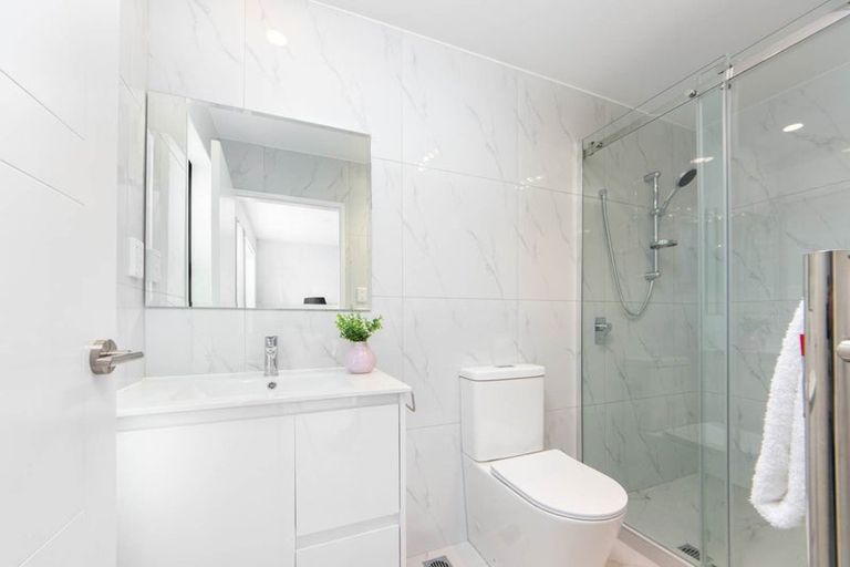 Photo of property in 6/41 Marriott Road, Pakuranga, Auckland, 2010