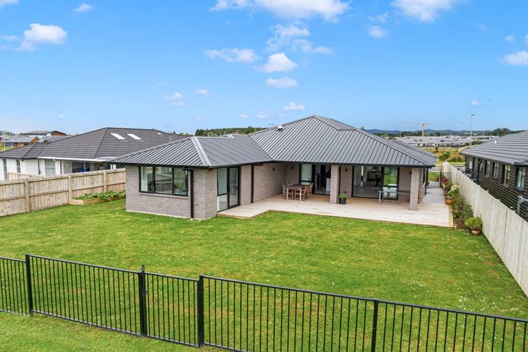 Photo of property in 113 Wairau Drive, Tikipunga, Whangarei, 0112