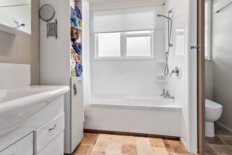 Photo of property in 21 Arawa Crescent, Tokoroa, 3420