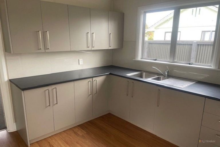 Photo of property in 8 Holmes Street, Waimate, 7924