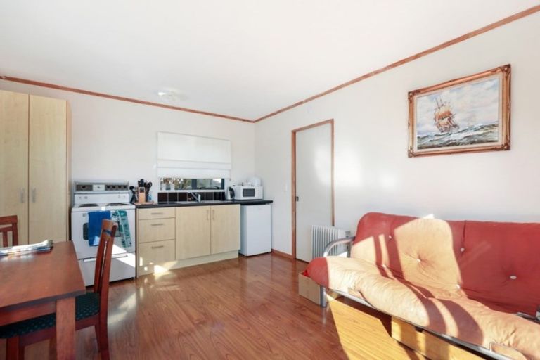 Photo of property in 35 Long Street, Raglan, 3225