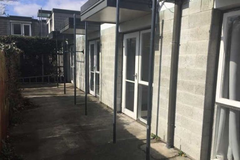 Photo of property in 1/44 Puriri Street, Riccarton, Christchurch, 8041