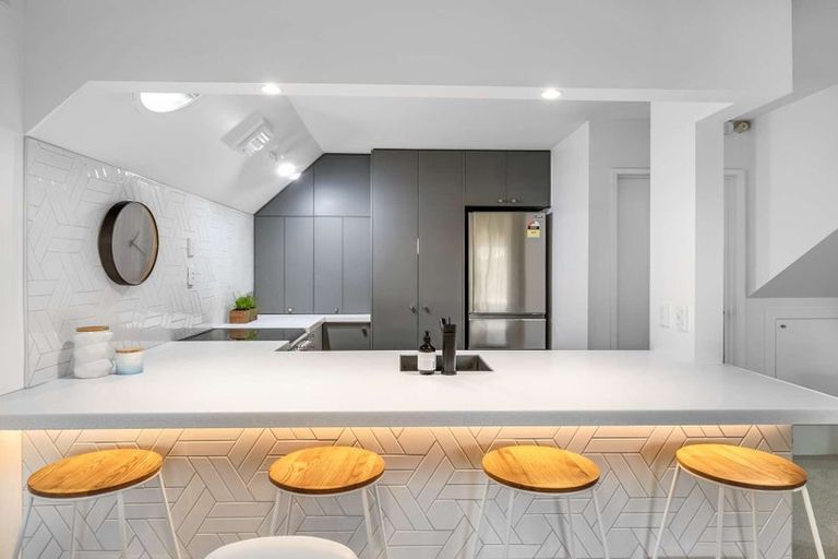 Photo of property in 5/17 Devon Street, Sydenham, Christchurch, 8023