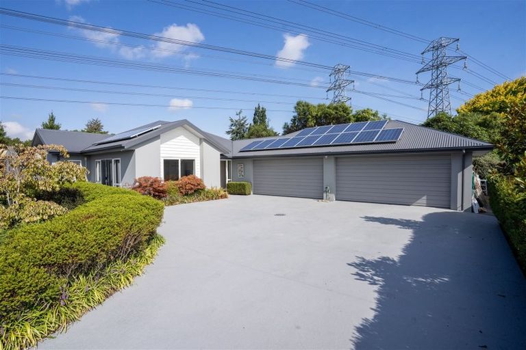 Photo of property in 4 Yarrum Lane, Avonhead, Christchurch, 8042