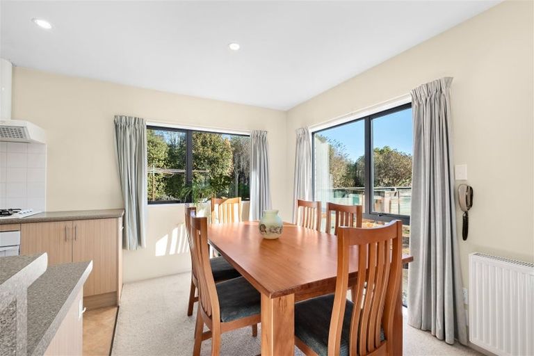 Photo of property in 12 Heaton Street, Rotherham, 7379