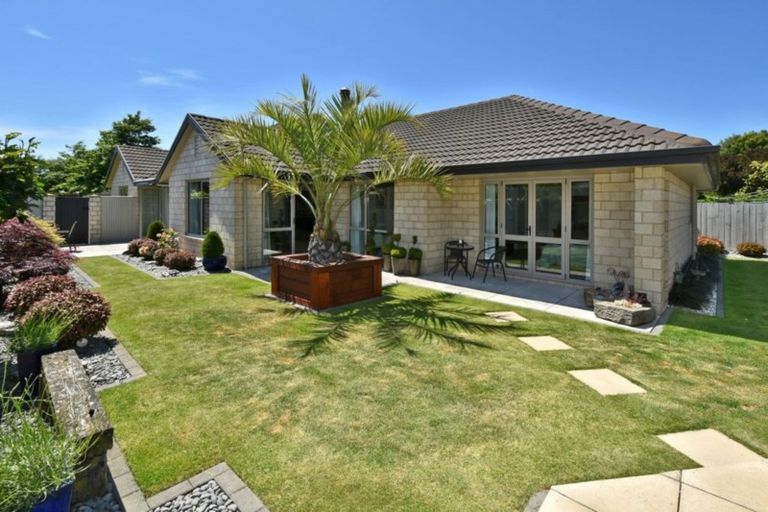 Photo of property in 28 Oakwood Mews, Prebbleton, 7604