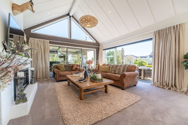 Photo of property in 21 Hunter Hills Drive, Gleniti, Timaru, 7910