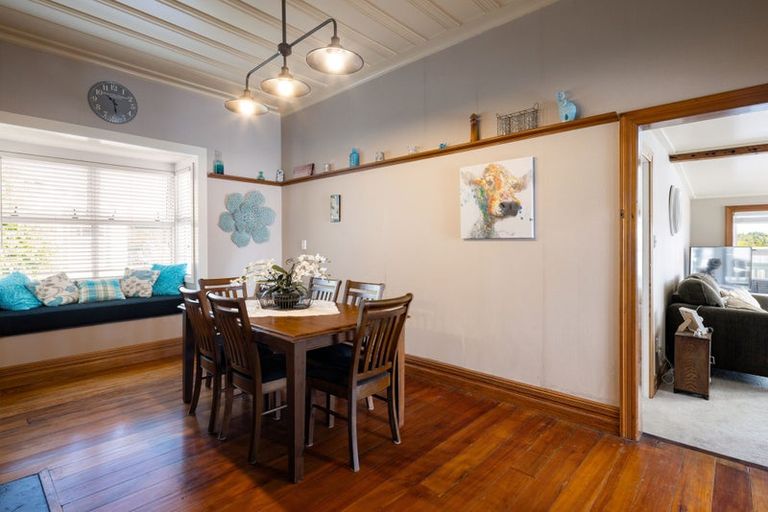 Photo of property in 104 Forest Lake Road, Forest Lake, Hamilton, 3200