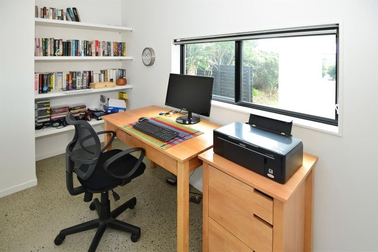 Photo of property in 42 Mangatawhiri Road, Omaha, 0986