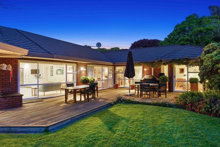 Photo of property in 9a Karaka Grove, Waikanae, 5036