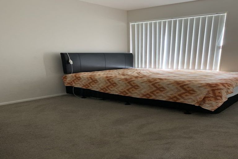 Photo of property in 17 Kapia Drive, Takanini, 2112