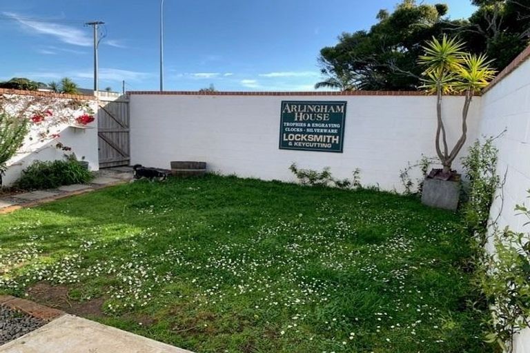 Photo of property in 35 Kitchener Road, Takapuna, Auckland, 0622