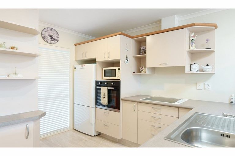 Photo of property in 4/41 Manchester Way, Judea, Tauranga, 3110