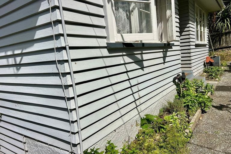 Photo of property in 65 Anzac Road, Morningside, Whangarei, 0110