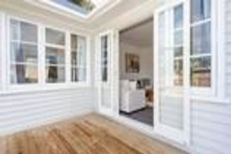 Photo of property in 100c Tirau Street, Putaruru, 3411