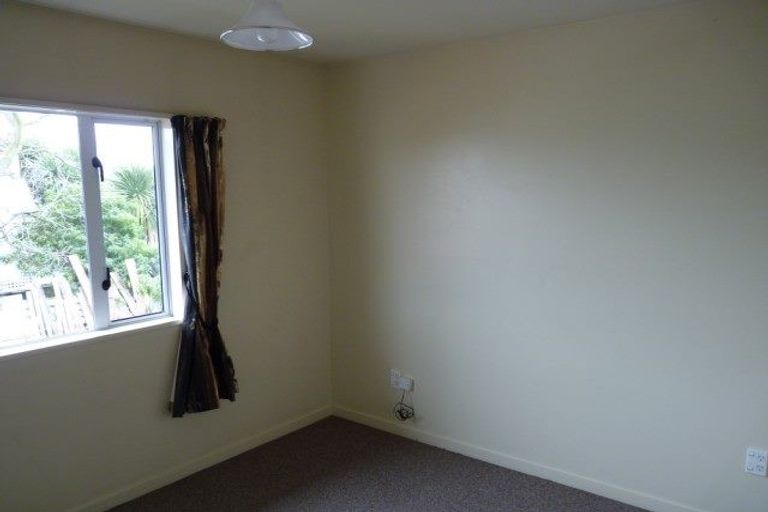 Photo of property in Burkedale Court, 3/105 Burke Street, Sydenham, Christchurch, 8023