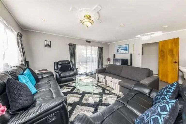 Photo of property in 2/90 Jellicoe Road, Manurewa, Auckland, 2102