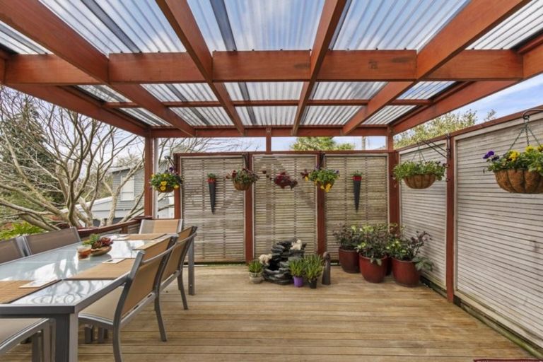 Photo of property in 13 Dowman Place, Te Puke, 3119