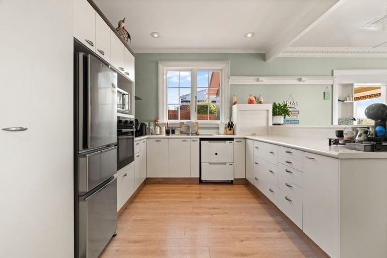 Photo of property in 24 Bangor Terrace, Kew, Dunedin, 9012