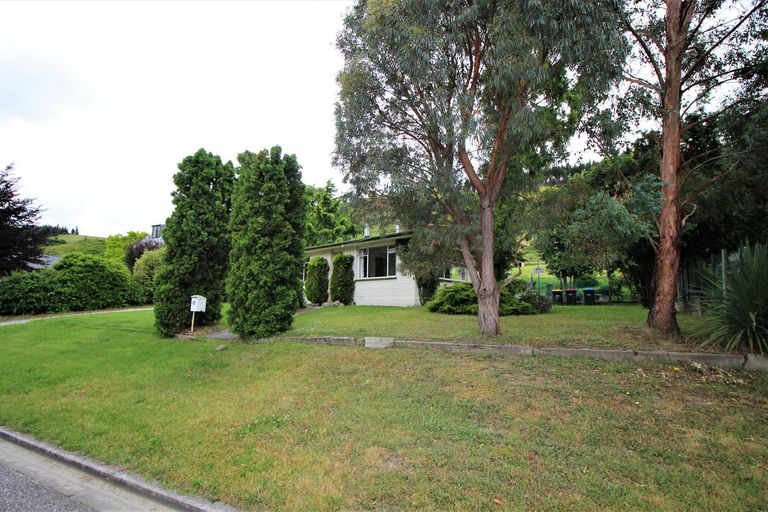 Photo of property in 36 Hazlett Street, Clyde, 9330