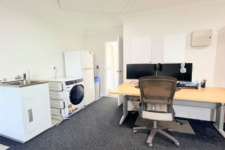 Photo of property in 9 Taraiti Crescent, Kenepuru, Porirua, 5022