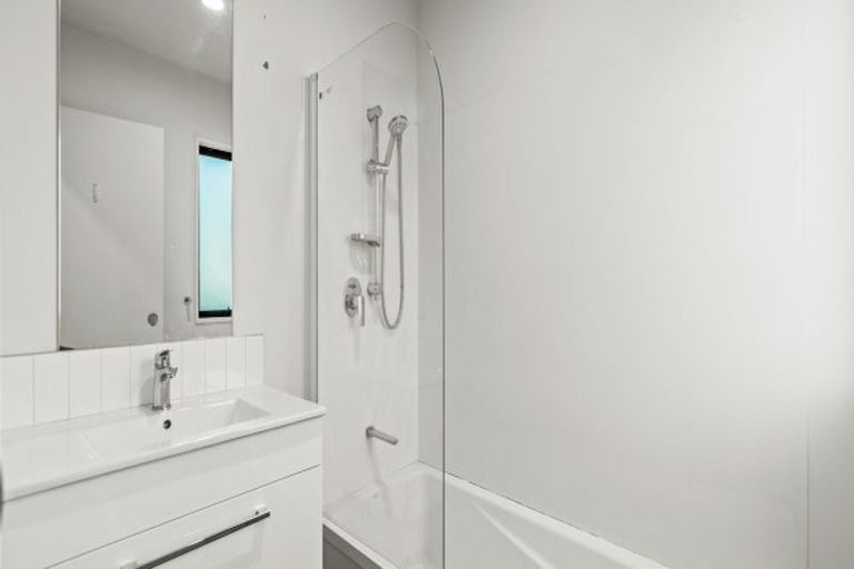 Photo of property in 7 League Lane, Phillipstown, Christchurch, 8011