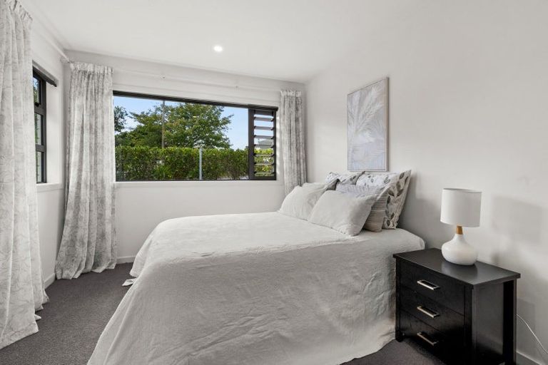 Photo of property in 8 Hikanui Drive, Havelock North, 4130