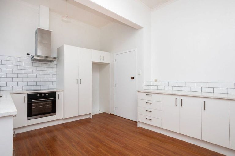 Photo of property in 27 Hospital Street, Dannevirke, 4930