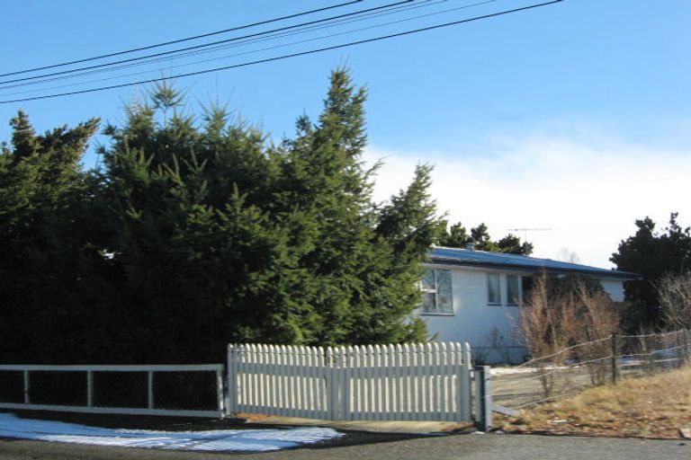 Photo of property in 29 Omahau Crescent, Twizel, 7901