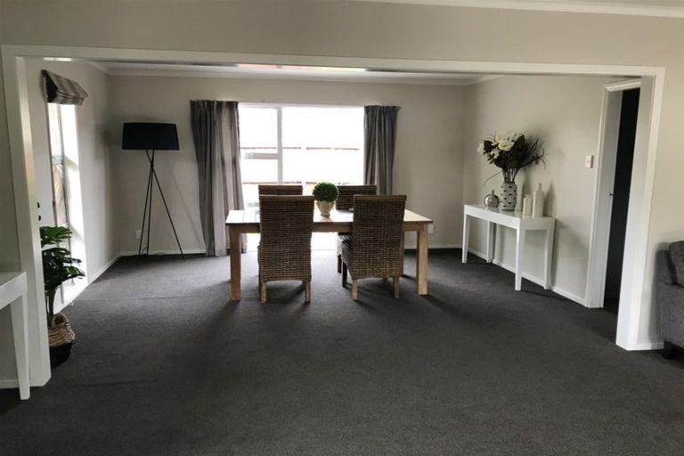 Photo of property in 21 Glenside Avenue, Ilam, Christchurch, 8041