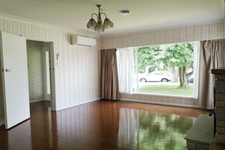 Photo of property in 25 Rutherford Street, Chedworth, Hamilton, 3210