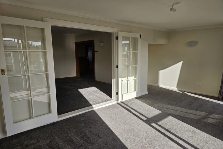 Photo of property in 36 Bower Avenue, New Brighton, Christchurch, 8083