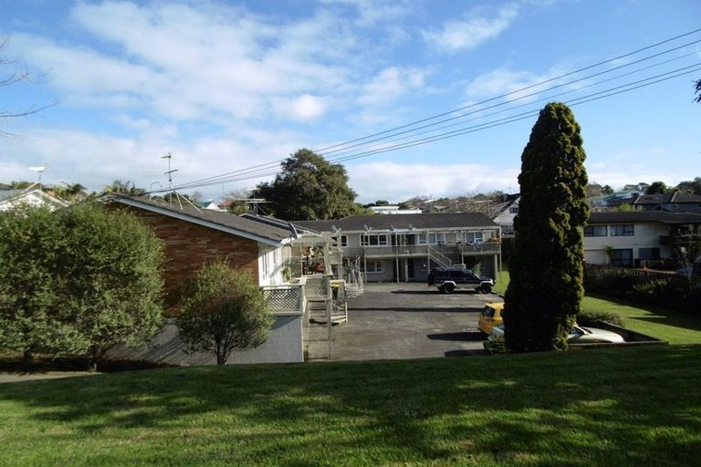 Photo of property in 170c Queen Street, Northcote Point, Auckland, 0627