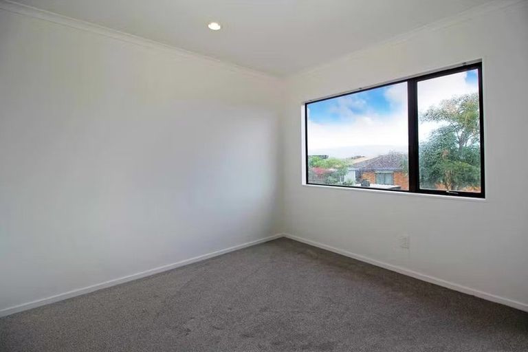 Photo of property in 63 Naylors Drive, Mangere, Auckland, 2022