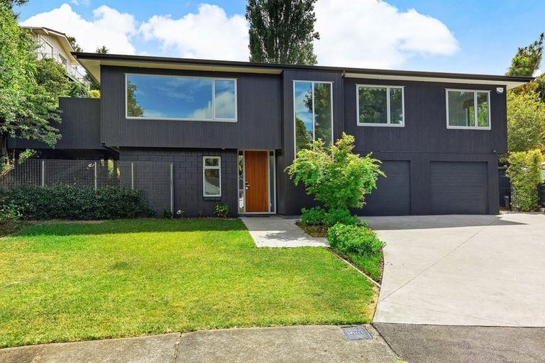Photo of property in 10 Athol Place, Saint Heliers, Auckland, 1071