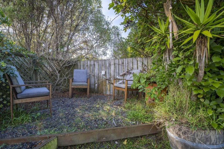 Photo of property in 7 Padstow Place, Camborne, Porirua, 5026