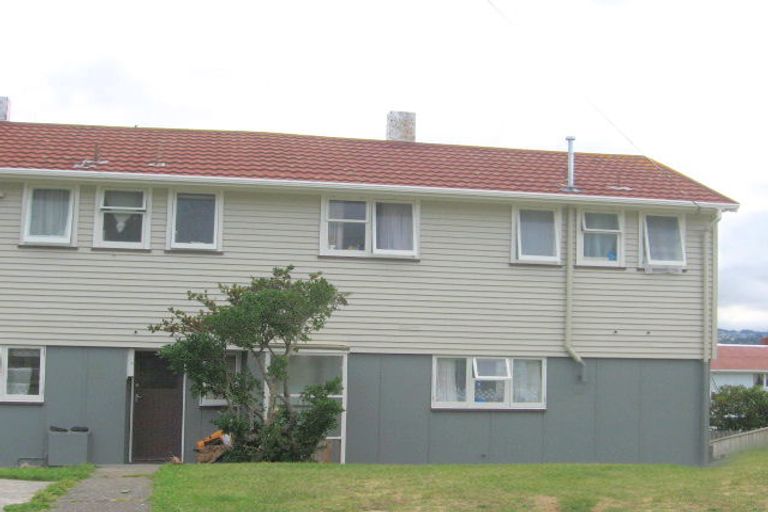 Photo of property in 5 Wharekauri Street, Strathmore Park, Wellington, 6022