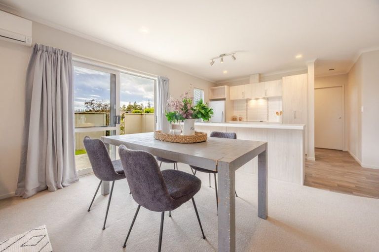 Photo of property in 12 Drake Crescent, Awatoto, Napier, 4110